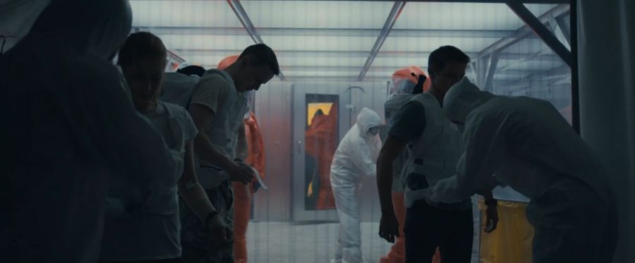 Premier Contact, Arrival, Denis Villeneuve 2016 Lava Bear Films, FilmNation Entertainment, 21 Laps Entertainment (3)_